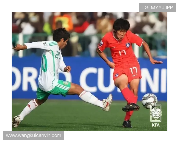 张娜专访：从绿茵场到人生舞台的足球旅程回顾与展望