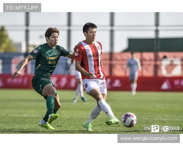 成都篮球队在世界锦标赛积分榜上以68分稳居第一名展现强大实力