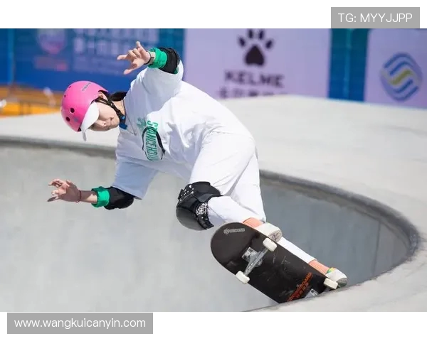 西安滑板队区域防守新策略探索与实践分析