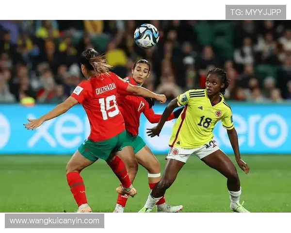 俄罗斯女足与克罗地亚女足激战正酣精彩对决引发球迷热议