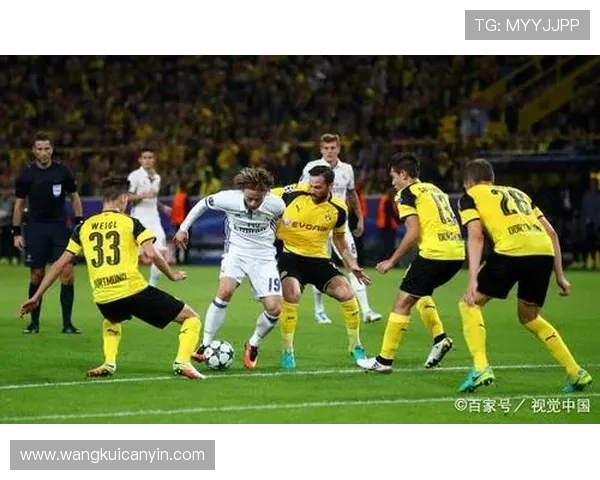 多特蒙德与杜塞尔多夫激战在即球迷期待精彩对决与精彩进球