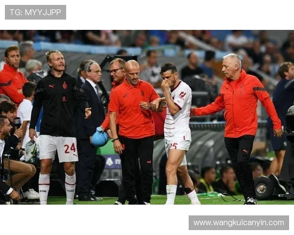 桑普多利亚与热那亚的德比战激战正酣球迷热情高涨期待精彩对决 桑普多利亚与热那亚的德比战激战正酣球迷热情高涨期待精彩对决