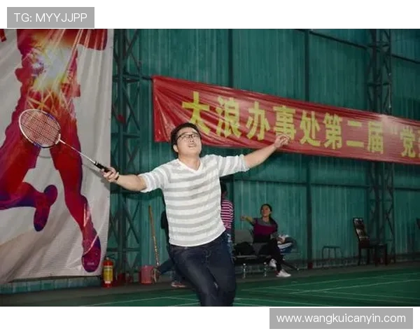 深圳羽毛球队在钻石联赛中的拼搏之路与荣耀时刻回顾